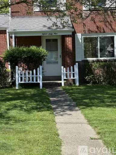 Main picture of 1569 Duncan Dr