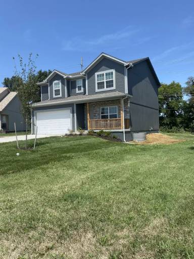 Main picture of 20208 E 23rd Ter Ct S