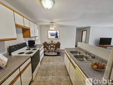 Main picture of Main Avenue Apartments