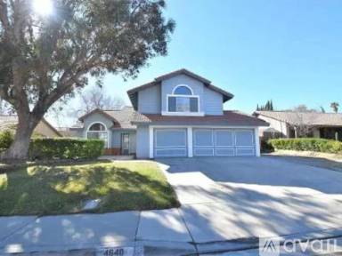 Main picture of 4640 Vitrina Ln