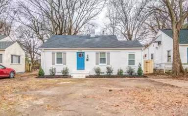 Main picture of 819 Watson St