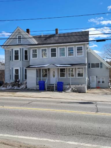 Main picture of 154 E Main St