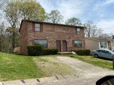 Main picture of 801 Huggins Dr