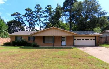 Main picture of 3901 Belle Mere St