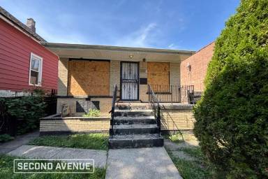 Main picture of 8028 S Union Ave