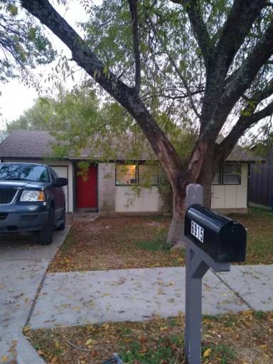 Main picture of 6915 Shannon Dr