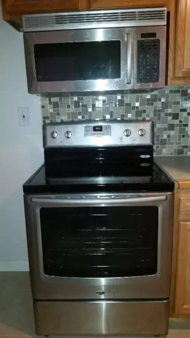 Main picture of 405 S 6th St