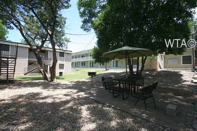 Main picture of South Congress Commons