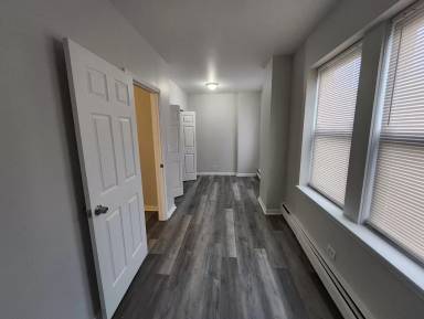 Main picture of 7048-50 S Merrill Ave Apartments