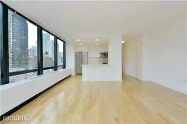 Main picture of Two Sutton Place North