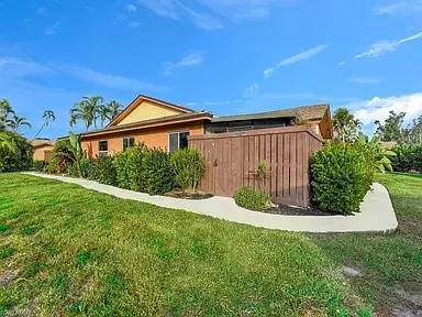 Main picture of 17327 Birchwood Ln