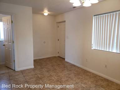 Main picture of 435 N Stone Mountain Dr