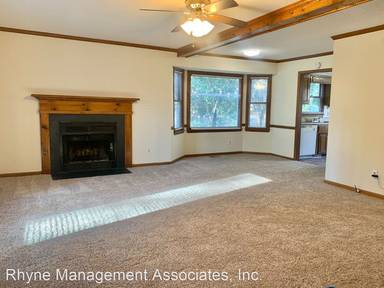 Main picture of 942 Athens Dr