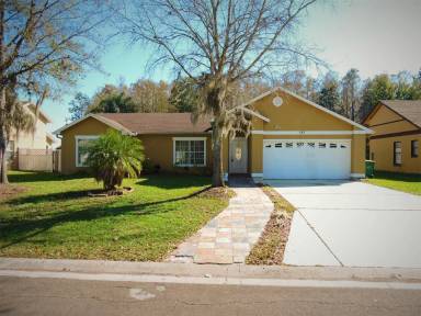Main picture of 242 Red Maple Dr