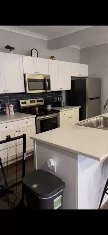 Main picture of 4042 Walloon Ln