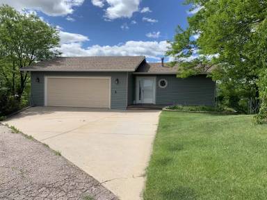 Main picture of 2705 Tomahawk Dr