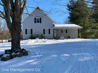 Main picture of 8610 Main St