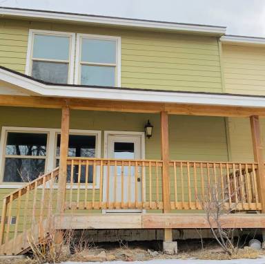 Main picture of 335 Adams St