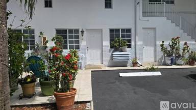 Main picture of 3300 SE 5th St