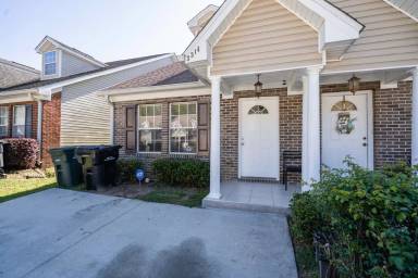 Main picture of 3314 Sawtooth Dr