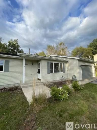 Main picture of 4227 Summerhill Rd