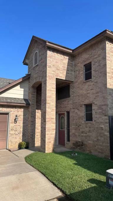Main picture of 5103 Chesterfield Pl