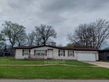 Main picture of 2870 Vigo St