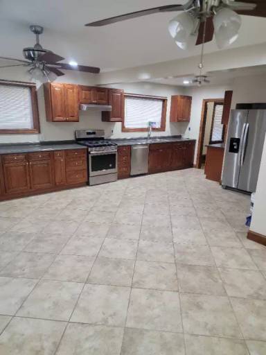 Main picture of 111 N Phetteplace St