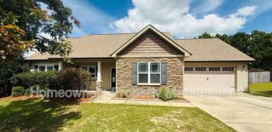 Main picture of 142 Harding Ln