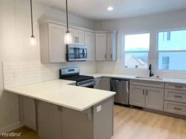 Main picture of Mountain Ridge Townhomes