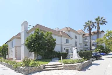 Main picture of 355 S McCarty Dr