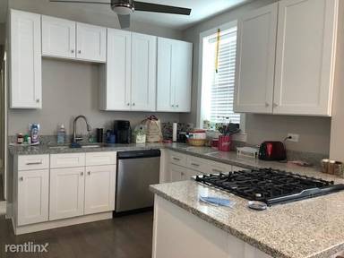 Main picture of 3145 N Kenmore Ave