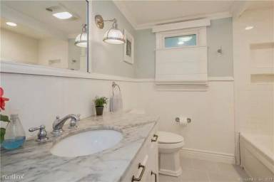 Main picture of 45 Stonybrook Rd