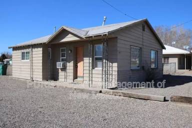 Main picture of 1021 Schofield Ln