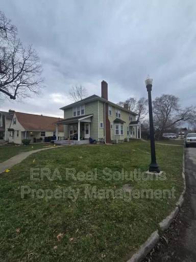 Main picture of 502 S Huron Ave