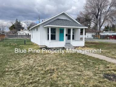 Main picture of 489 N Broadway St
