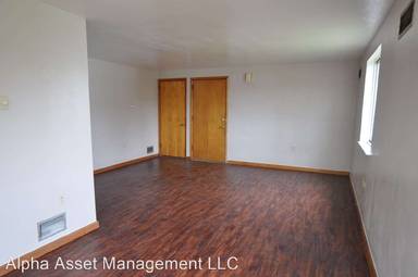Main picture of 257 Ormsby Ave