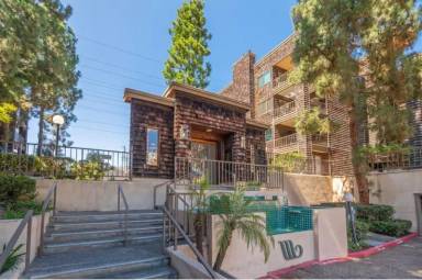 Main picture of 5790 Friars Rd