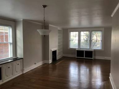 Main picture of 5710 Woodmont Avenue - 2
