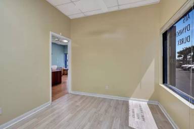 Main picture of 1001 W Jasmine Dr