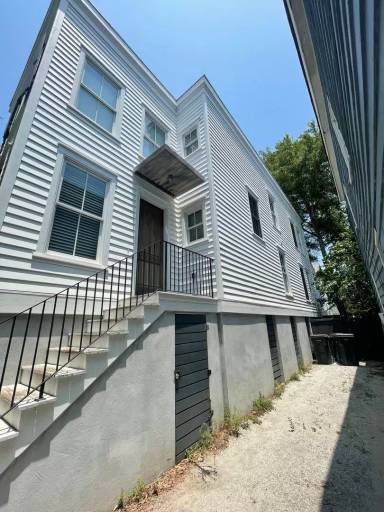 Main picture of 52 America St