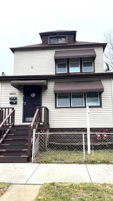 Main picture of 10655 S Hoxie Ave