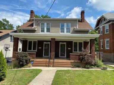 Main picture of 2350 Indian Mound Ave