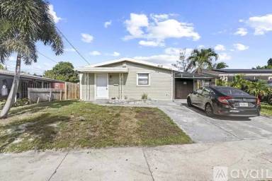 Main picture of 3717 Pinewood Ave