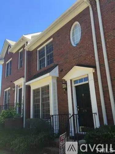 Main picture of 615 Copperline Dr