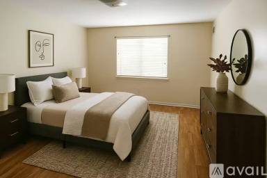 Main picture of 17103 Van Aken Blvd