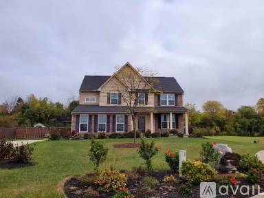 Main picture of 525 Recess Dr