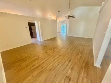 Main picture of 544 Tall Oaks Ter