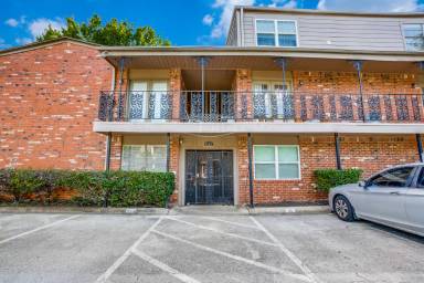 Main picture of 4511 Gilbert Ave