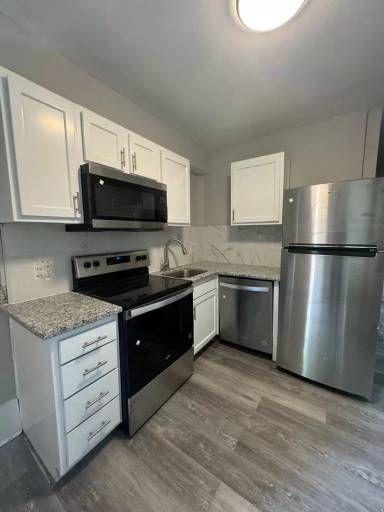 Main picture of 815 S Cobb Dr SE